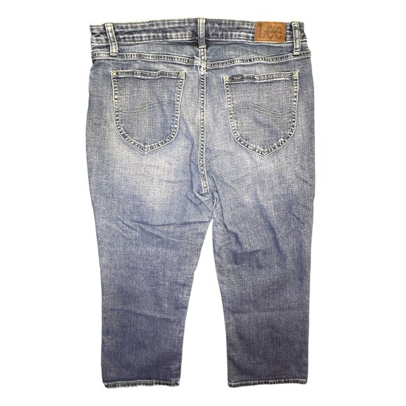 Lee Women’s Capri Jeans Size 14 Medium Blue Stretch Denim Cropped Pants - Picture 2 of 6